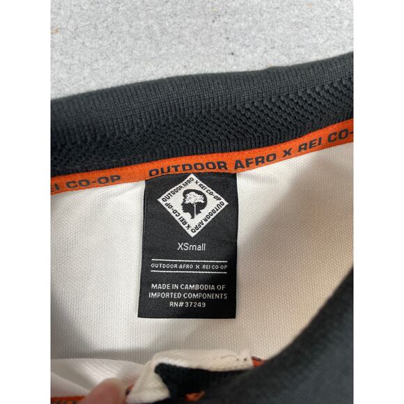 Outdoor Afro X REI Co-Op Womens Size XS White Short Sleeve Polo Shirt - Picture 3 of 11